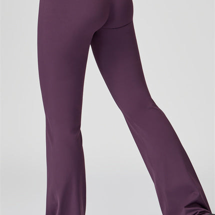 The Oasis T-shirt Flared Leggings 2-Piece Set