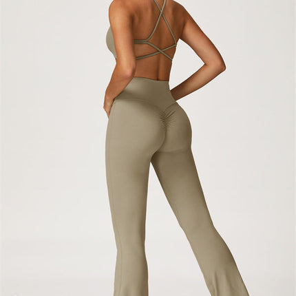 The Lily Sports Bra Flared Leggings 2-Piece Set