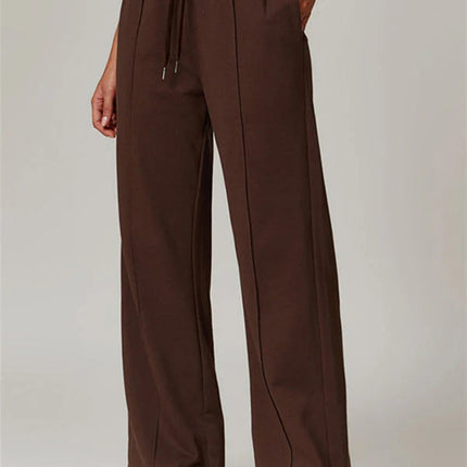The Motion Crop Top Sweatpants 2-Piece Set