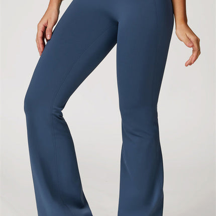 The Quest Cross Back Crop Top Flared Leggings 2-Piece Set