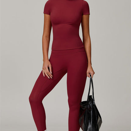 The Oasis T-shirt Leggings 2-Piece Set
