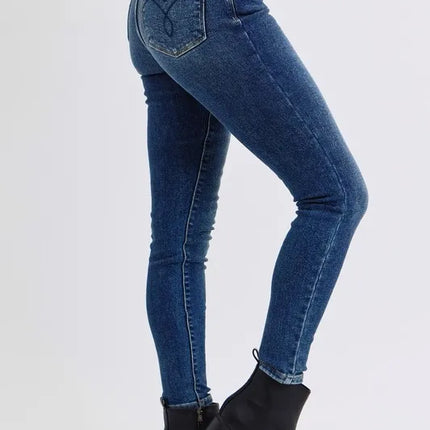 Judy Blue Full Size Run Mid-Rise Waist Skinny Women Jeans with Thermal Lining
