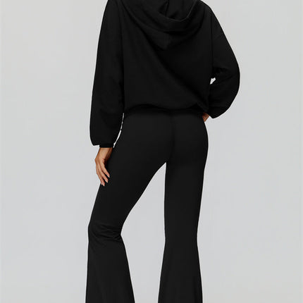 The Fyra Flared Leggings