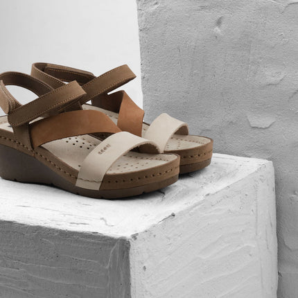 Kiara by LEON- Women’s Leather Platform Heel Sandals- Gel Insole & Adjustable Strap