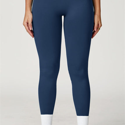 The Elara Sports Bra Leggings 2-Piece Set