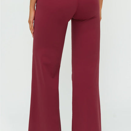 The Amara Sports Bra Flared Leggings 2-Piece Set