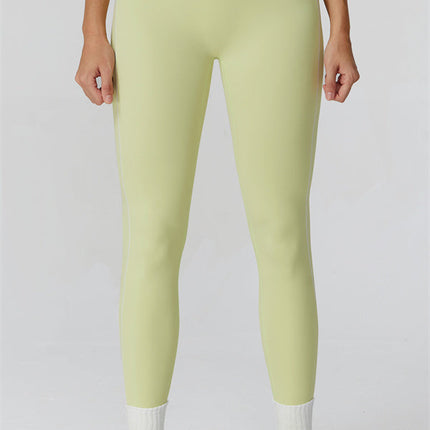 The Amara Crop Top Leggings 2-Piece Set