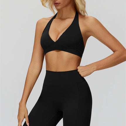 The Fyra Sports Bra Flared Leggings 2-Piece Set