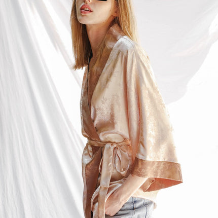 Tonal jacquard kimono