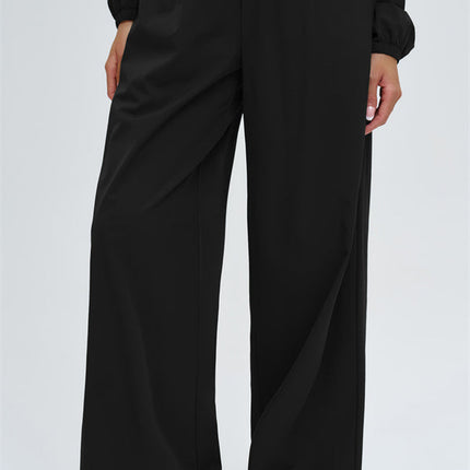 The Svelte UV protection Crop Hoodie Sweatpants 2-Piece Set