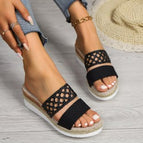 Black / 35