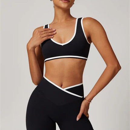 The Stamina Sports Bra Shorts 2-Piece Set