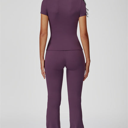 The Oasis T-shirt Flared Leggings 2-Piece Set
