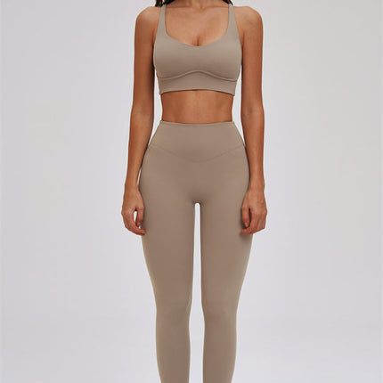 The Kinetic Cross Back Sports Bra Leggings 2-Piece Set