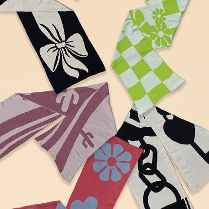 Novelty scarf