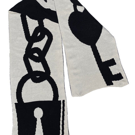 Novelty scarf