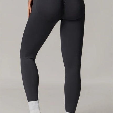 The Nova Luxe Sports Bra Leggings 2-Piece Set