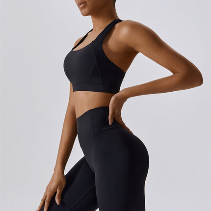 The Eloise Sports Bra Leggings 2-Piece Set