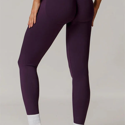 The Nova Luxe Sports Bra Leggings 2-Piece Set