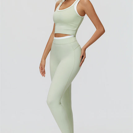 The Canyon Crop Tank Leggings 2-Piece Set