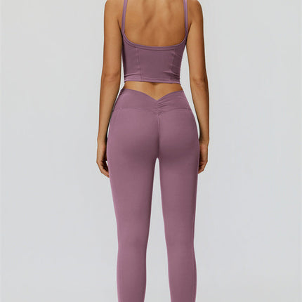 The Fyra Crop Tank Leggings 2-Piece Set