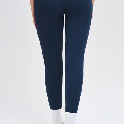 The Stride Crop Top Isabella Leggings 2-Piece Set