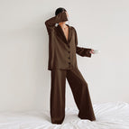 Brown / L