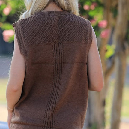 Cable Knit Slit Sweater Vest