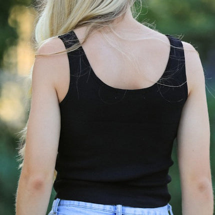 Cropped bow tank