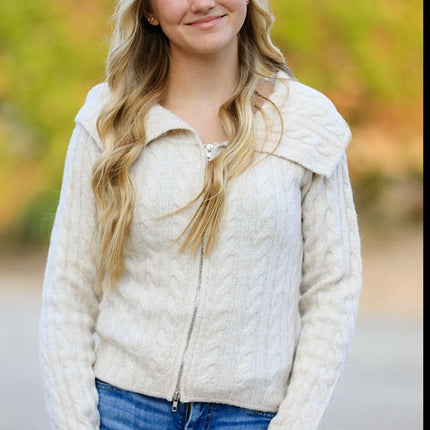 Cable Knit Zip-Up Cardigan