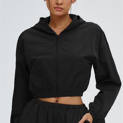 The Svelte UV protection Crop Hoodie Sweatpants 2-Piece Set