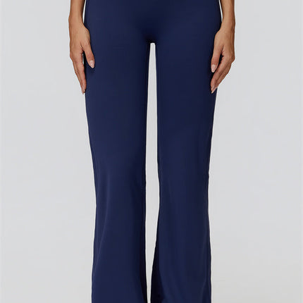 The Canyon Crop Tank Flared Leggings 2-Piece Set
