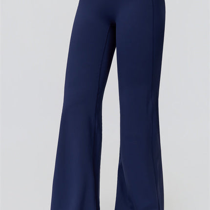 The Canyon Crop Tank Flared Leggings 2-Piece Set