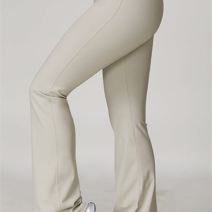 The Refresh Flared Leggings