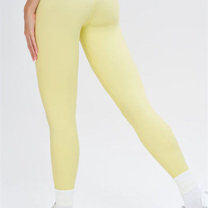 The Stride Crop Top Isabella Leggings 2-Piece Set