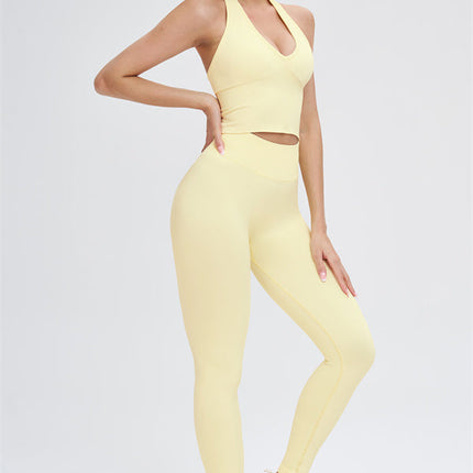 The Whim Sports Bra Leggings 2-Piece Set