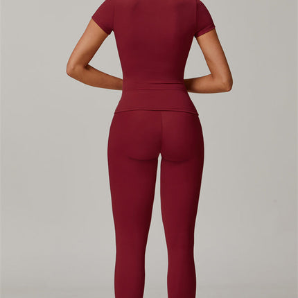 The Oasis T-shirt Leggings 2-Piece Set