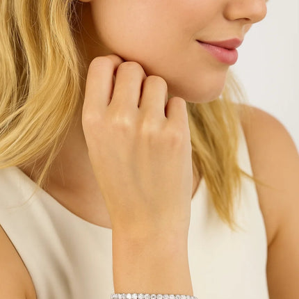 Tennis Bracelet  with 1/8 CT  Cubic Zirconia