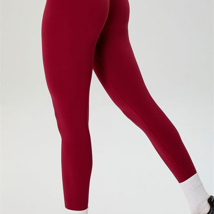The Ember Sports Bra Leggings 2-Piece Set