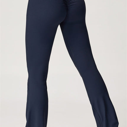 The Lily Sports Bra Flared Leggings 2-Piece Set