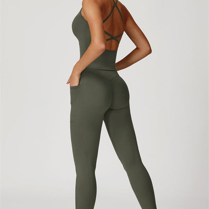 The Propel Crop Top Leggings 2-Piece Set