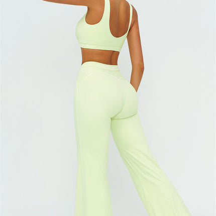 The Amara Sports Bra Flared Leggings 2-Piece Set