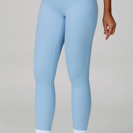 The Seraphine Sports Bra Leggings 2-Piece Set