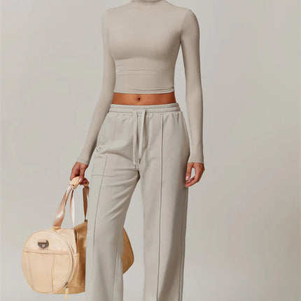 The Motion Crop Top Sweatpants 2-Piece Set