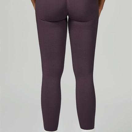 The Prime Crop Top Leggings 2-Piece Set