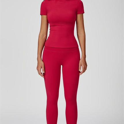 The Oasis T-shirt Leggings 2-Piece Set