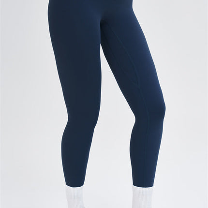 The Stride Crop Top Isabella Leggings 2-Piece Set