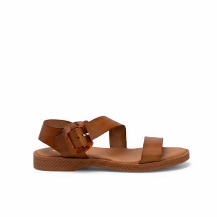 Beti Chestnut