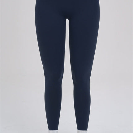 The Svelte Tank Top Leggings 2-Piece Set