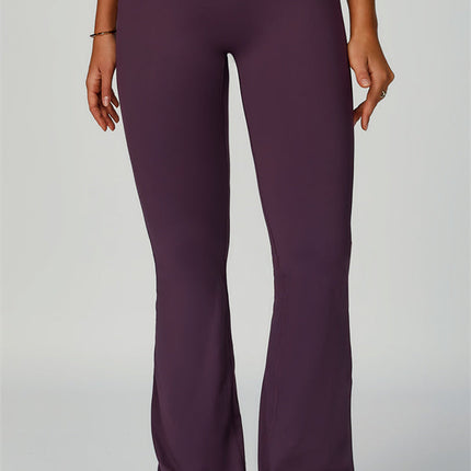 The Quest Sports Bra Flared Leggings 2-Piece Set